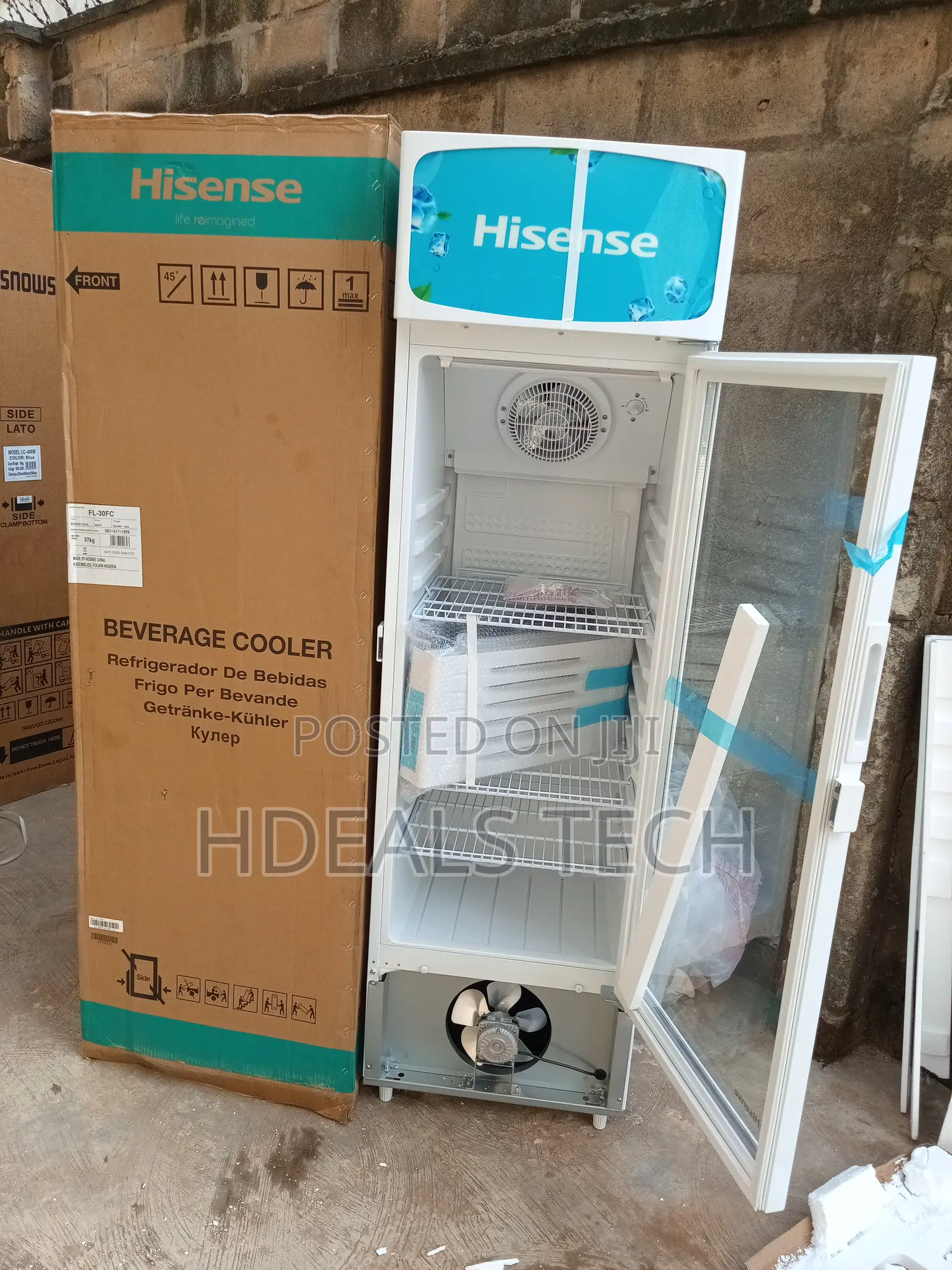 Space-Saving Vertical Chiller – Hisense 222l