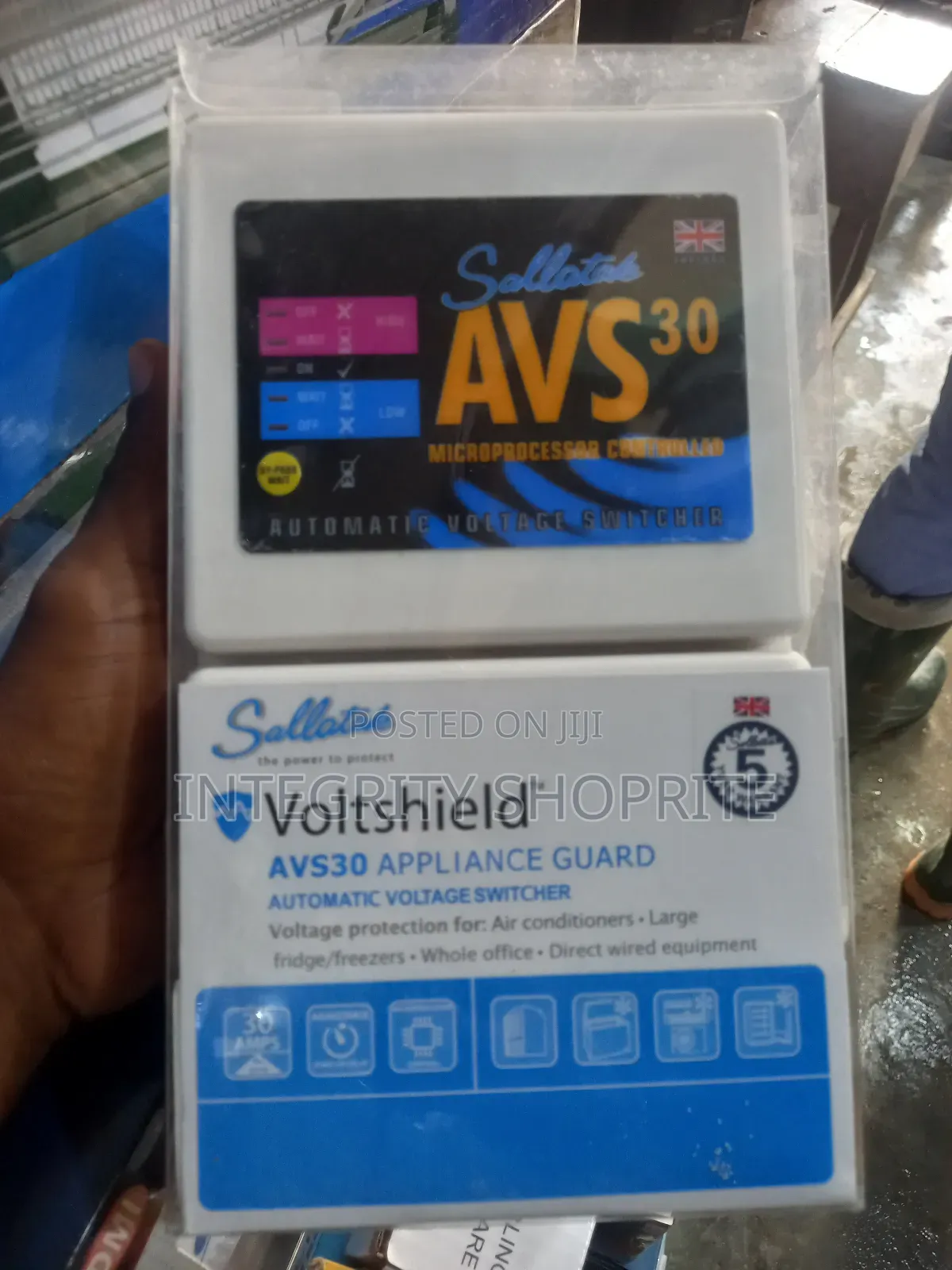 Sollatas Avs30 Microprocessar Commaar Automatic Voltage