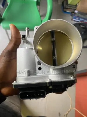 Throttle Body 22030-0f010 Tundra 05-09 Gx470 Sequoia 05 2uz
