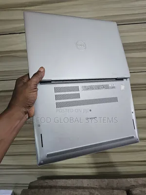 Laptop Dell Latitude 5320 16GB Intel Core I7 SSD 512GB