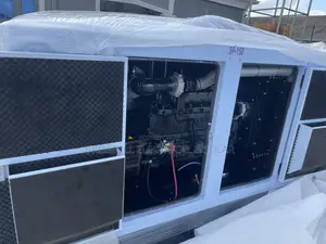 Original England Perkins Soundproof Diesel Generator 150kva