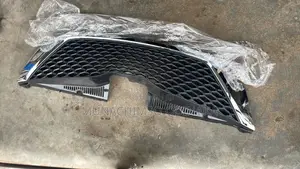 Front Grill Sienna 2012/2015 Sport