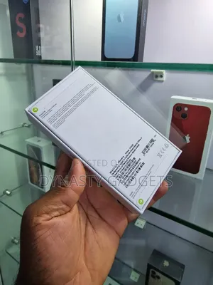 New Apple iPhone 14 128 GB Yellow
