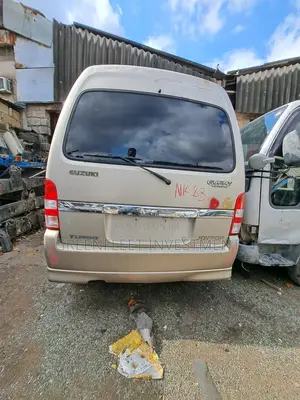 Suzuki Every 2008 Gold