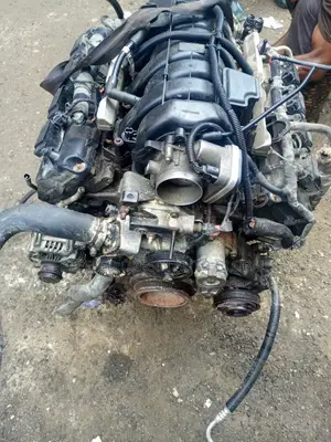 Complete Engine Cherokee 2015 Molded V8