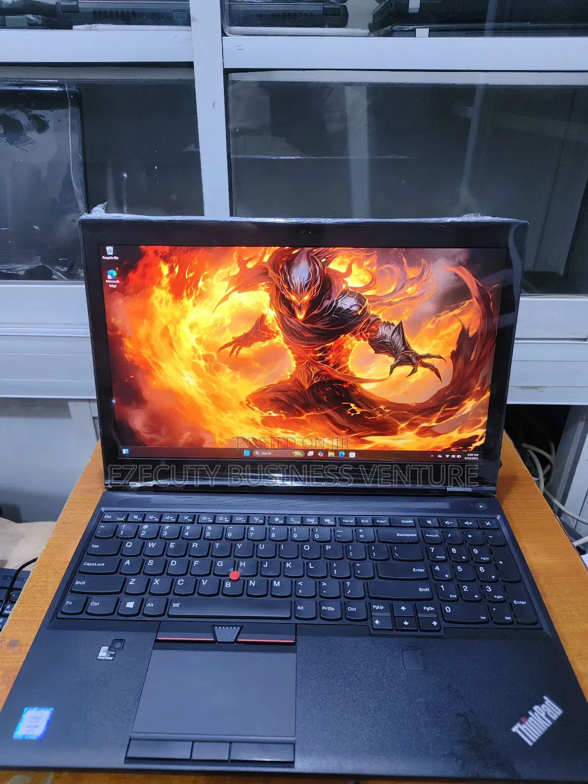 Laptop Lenovo ThinkPad P50 16GB Intel Xeon SSD 256GB
