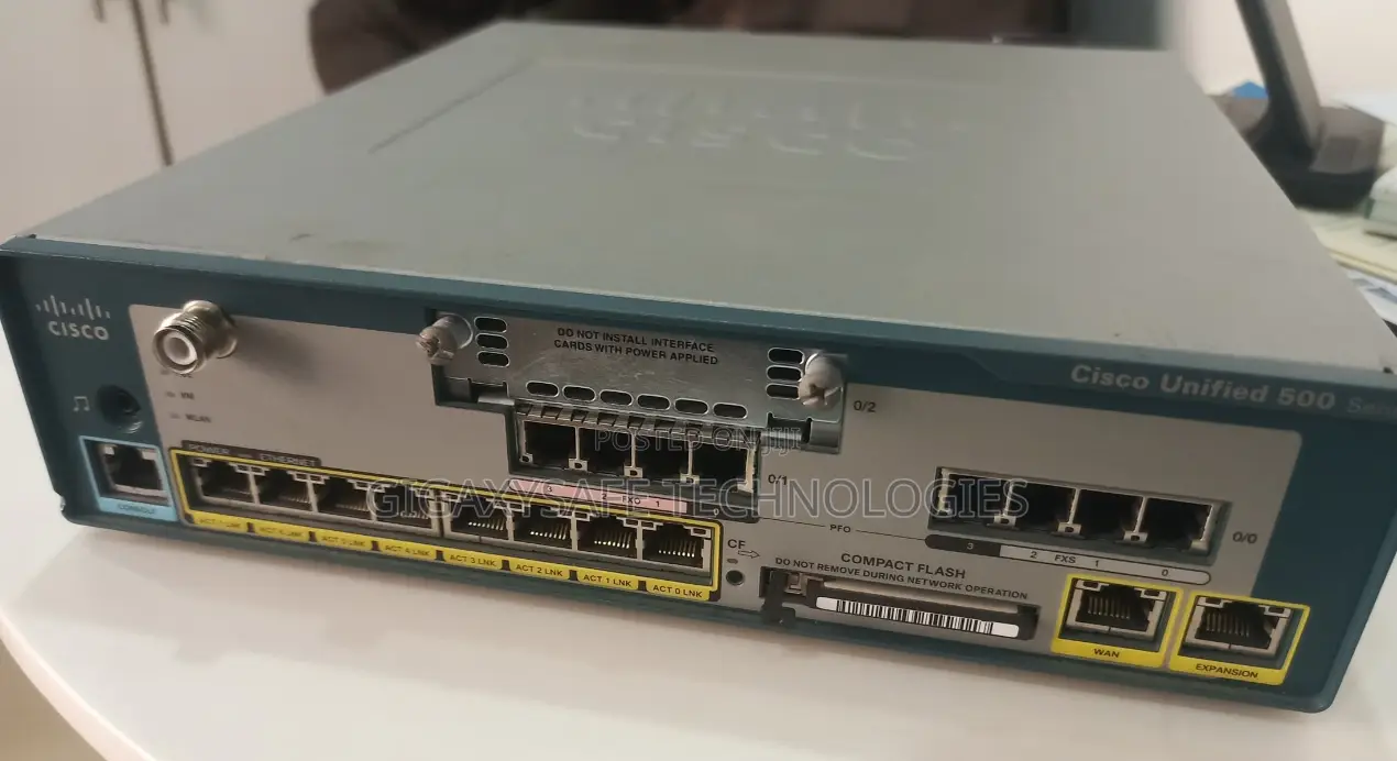 Cisco Uc 520 – Voip Gateway – 16 Users – Ethernet,