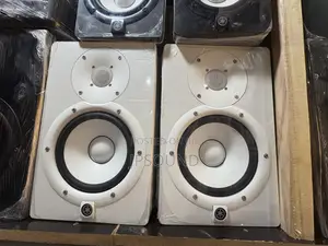 Yamaha Hs7 London  Use