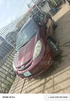 Toyota Sienna LE 4WD 2007 Red