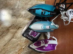 Russel Hobbs Steam Iron