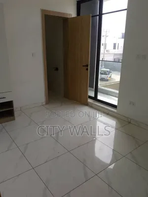 2bdrm Block of Flats in Ikate-Elegushi for rent