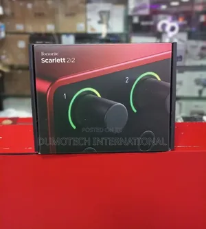 Photo - Focusrite Scarlett 2i2 Sound Card 4th Gen.
