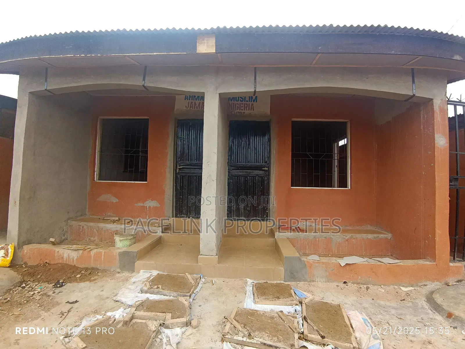 Mini Flat in Ayobo for rent