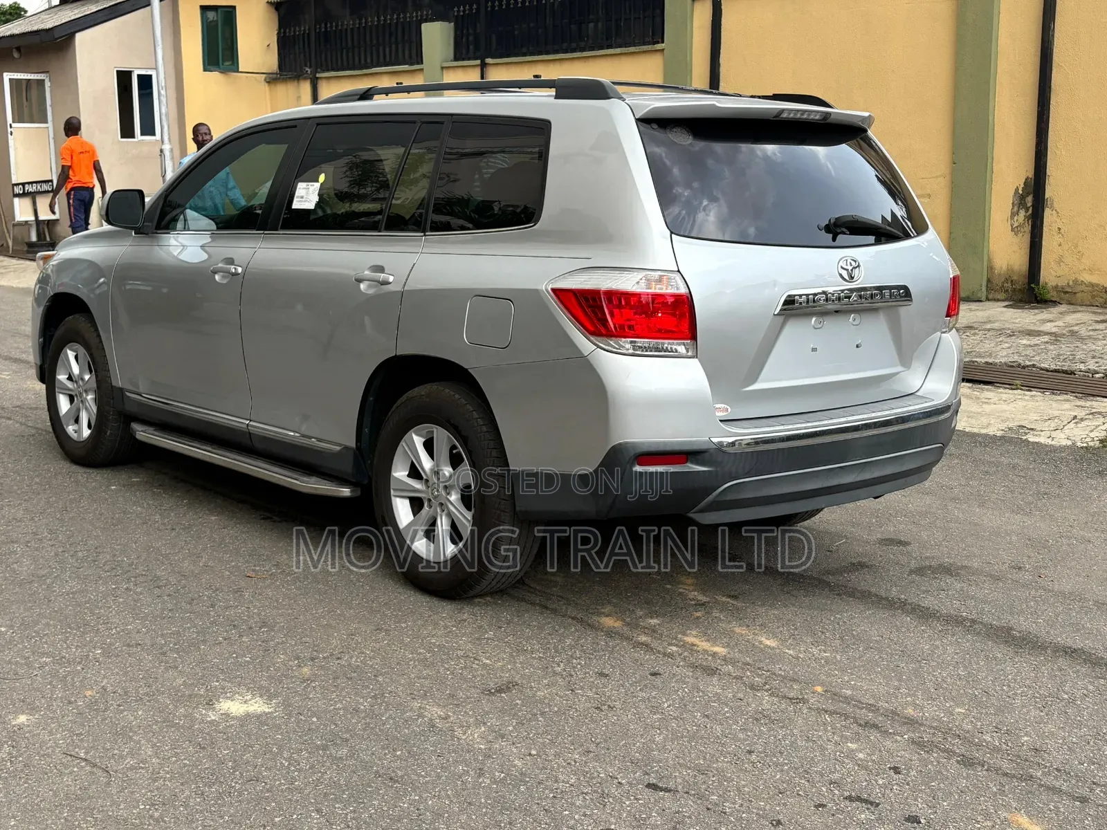 Toyota Highlander SE 2012 Silver