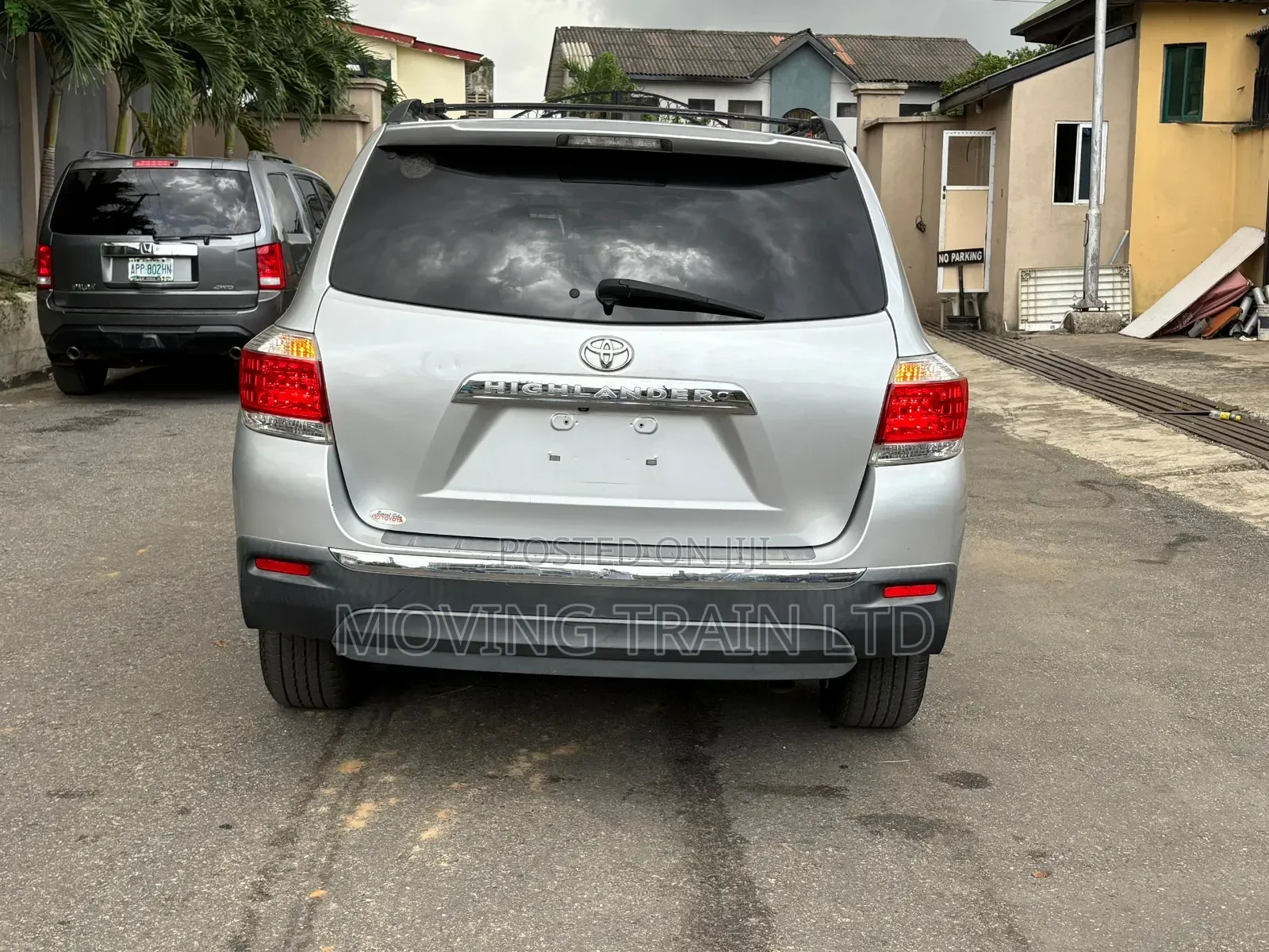 Toyota Highlander SE 2012 Silver
