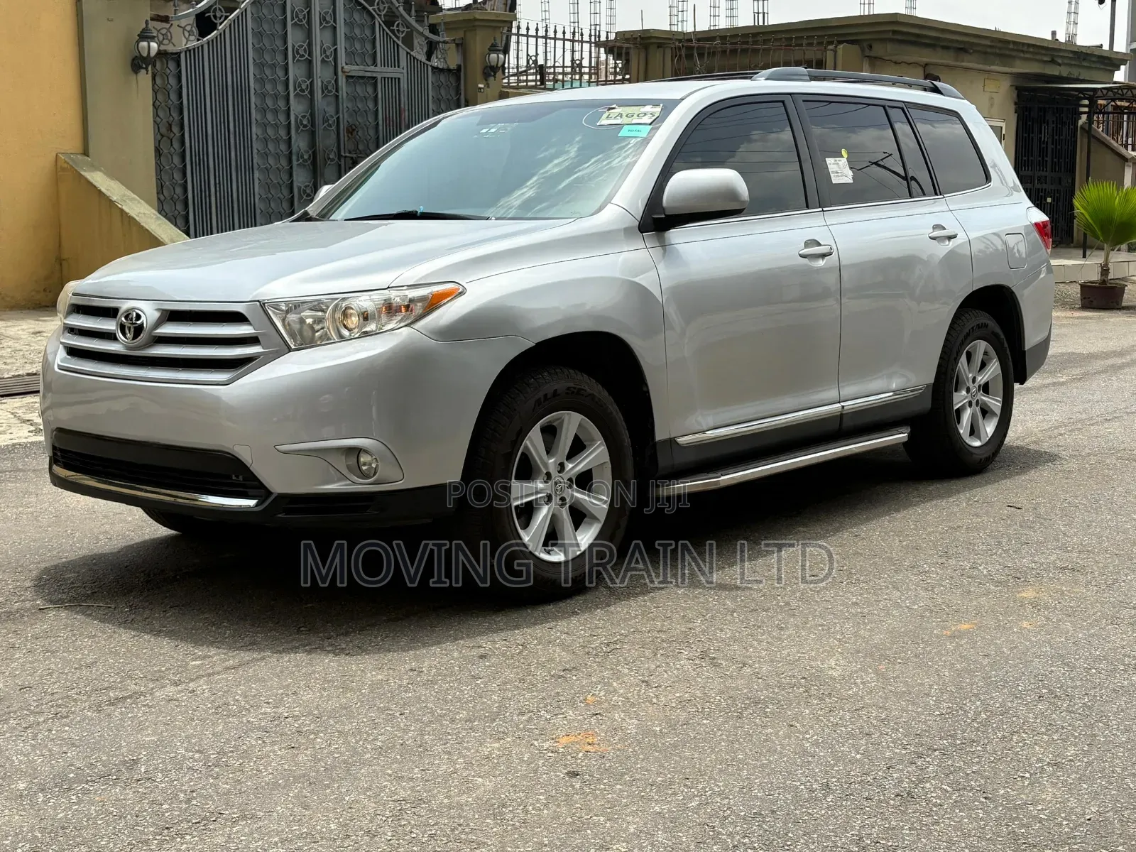 Toyota Highlander SE 2012 Silver