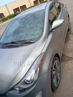 Hyundai Elantra Limited 4dr Sedan (1.8L 4cyl 6A) 2014 Silver