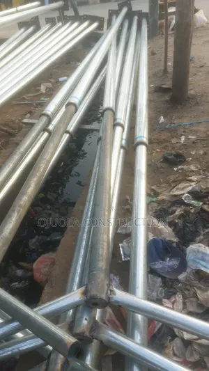 Two Ways Solar Pole