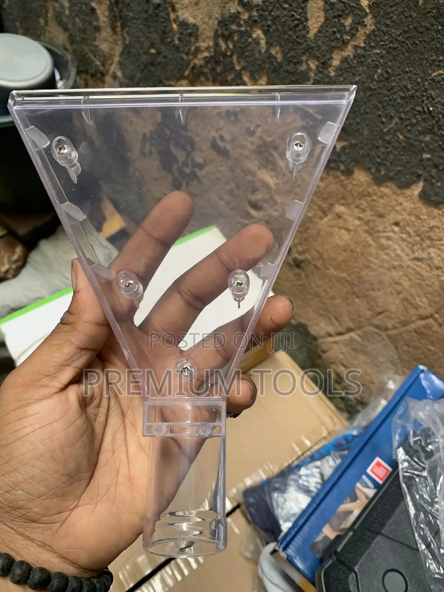 Extractor Mouth For Vacuum Cleaner