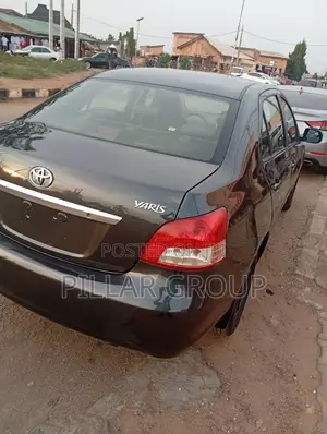 Toyota Yaris 2008 Gray