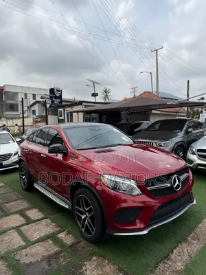 Mercedes-Benz GLE-Class 2016 Red
