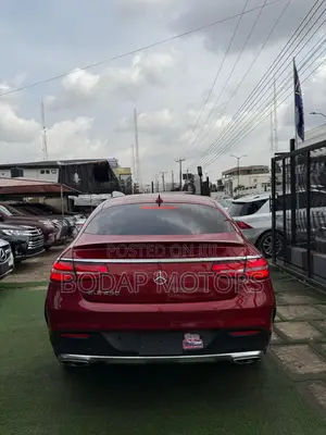Mercedes-Benz GLE-Class 2016 Red