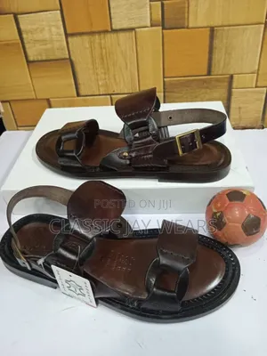 Pure Mature Leather Sandal