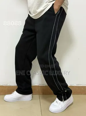 Pure Quality Luxury Cargo Jogger Pants Well Branded