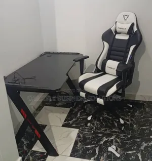 Gaming Table and Black/White Chair