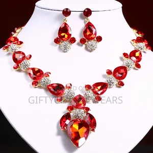 Photo - Glam Sparkle 2 Piece Crystal Jewelry Set