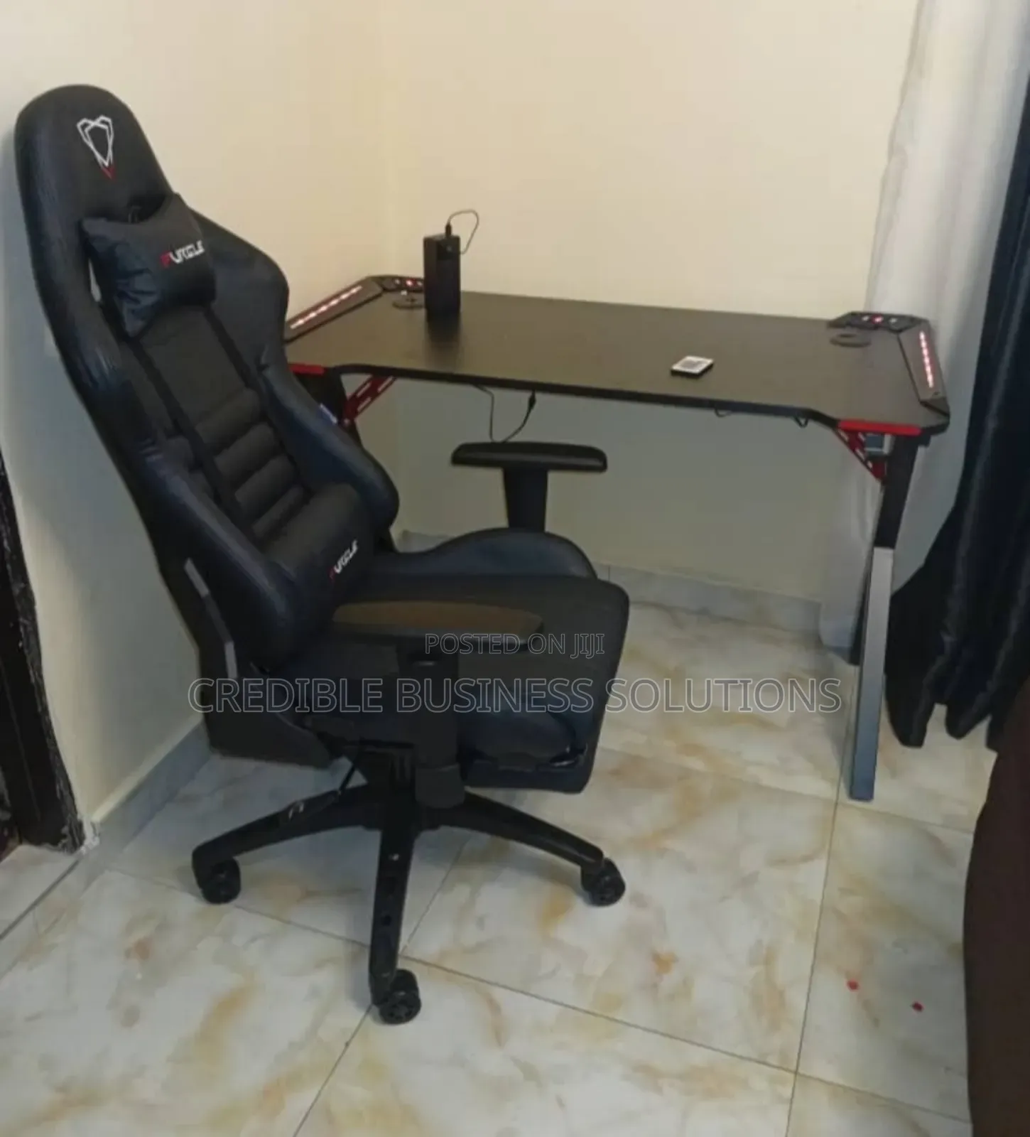 Executive Gaming Table and Chair.