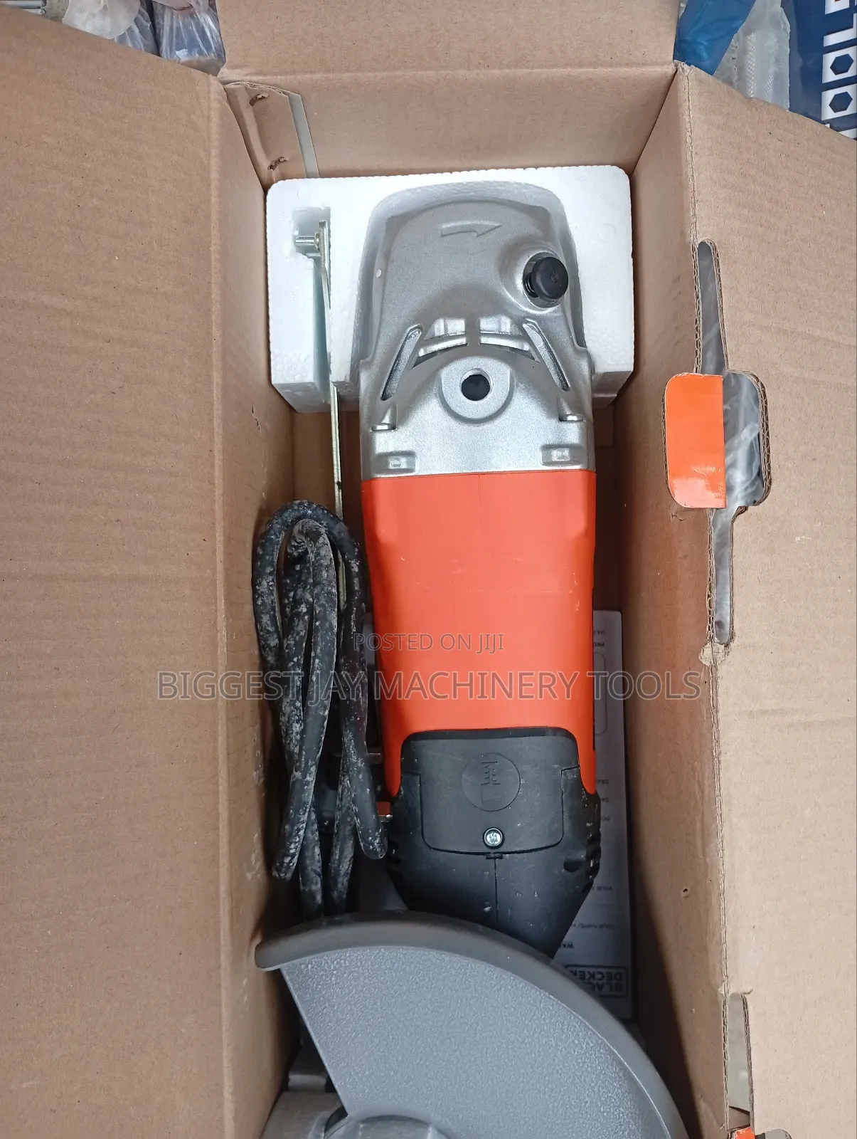 Angle Grinder 9" Black Decker