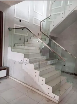 Glass to Pipes Stainless Handrails