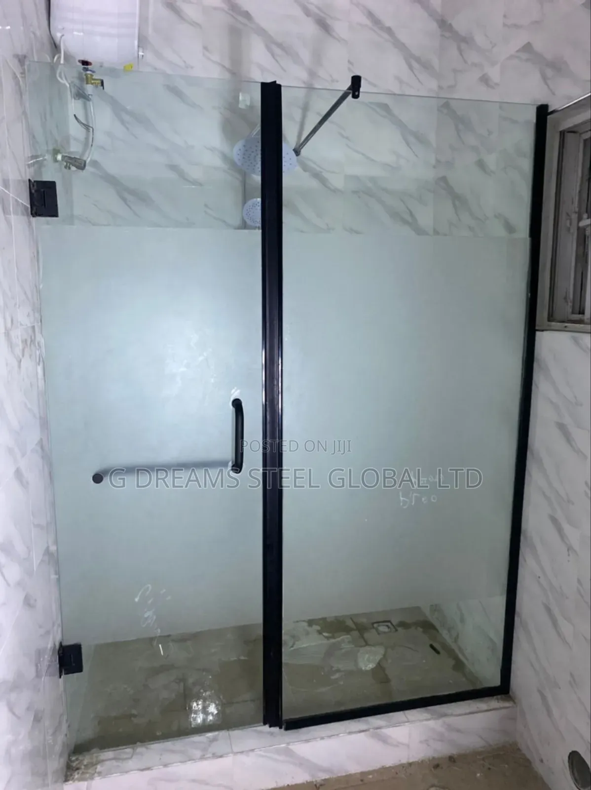 Black Design Cubicle