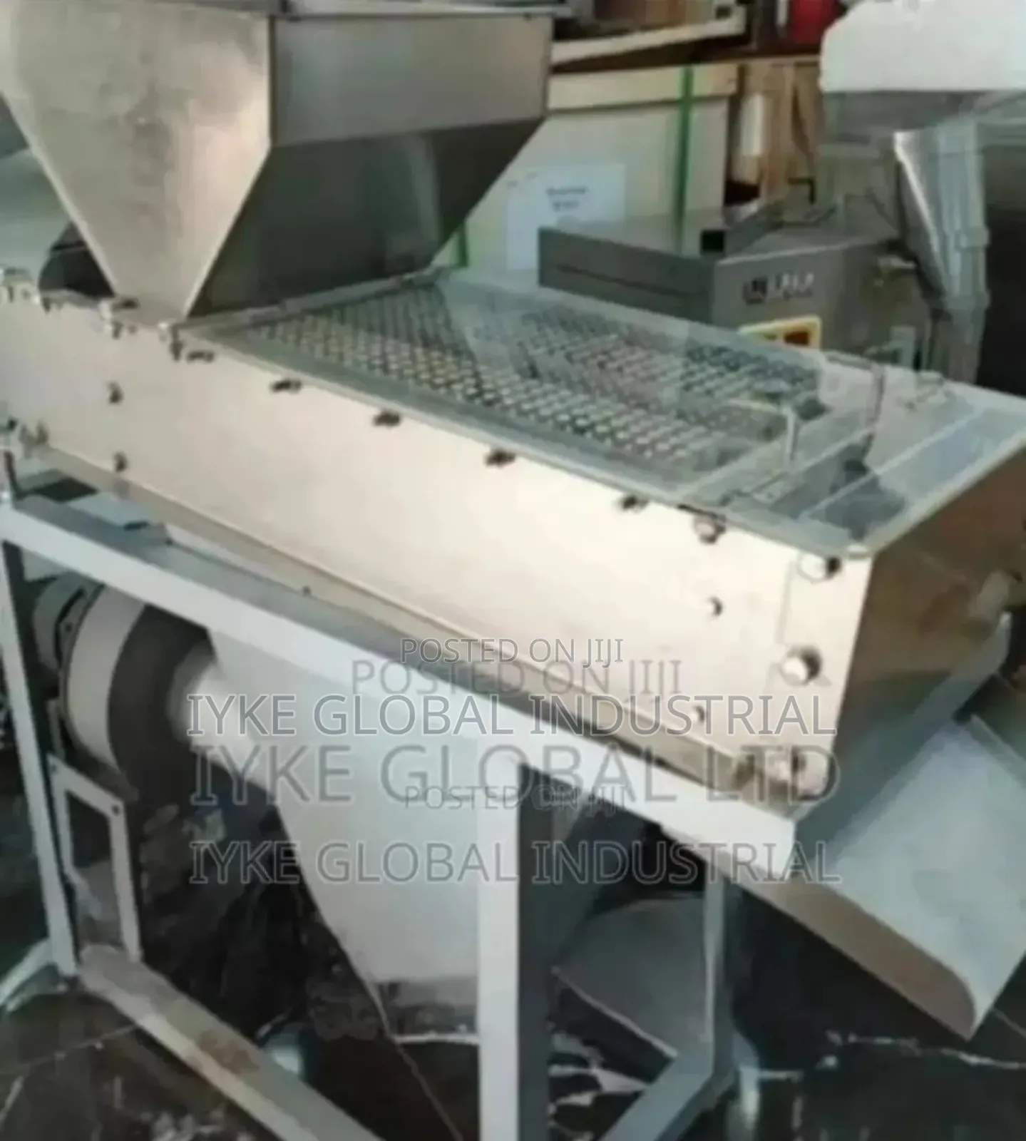 Industrial Groundnut Peeling Machine