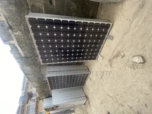 300watts 72cells Original Canadian Mono Crystalline Solar Panels
