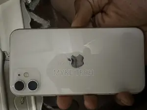 Apple iPhone 11 64 GB White
