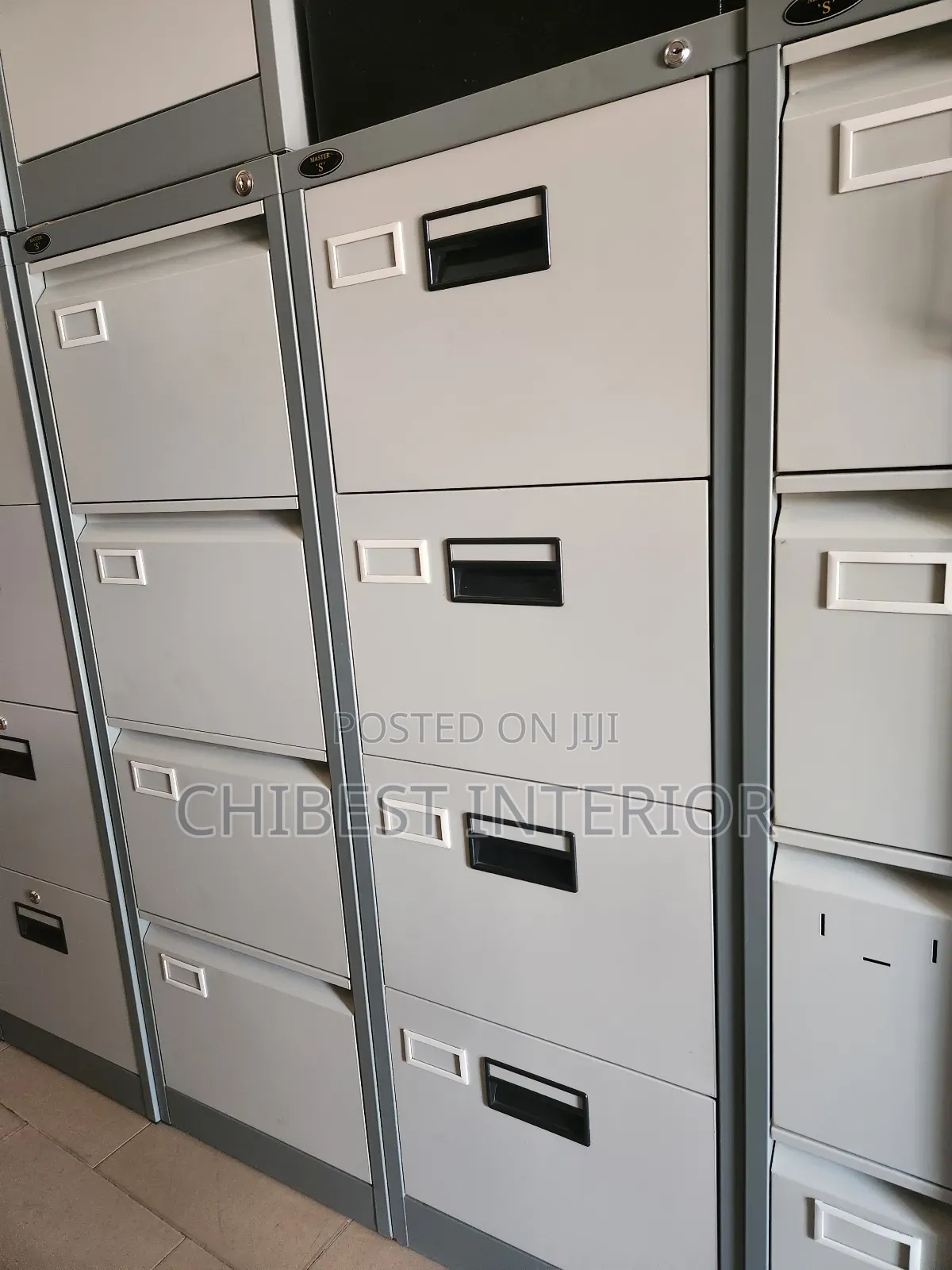 Off-White Quality 4 Doors Office Cabinet Safe.