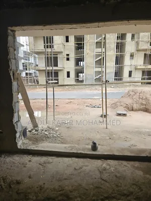 3bdrm Block of Flats in Constrix, Mabushi for sale