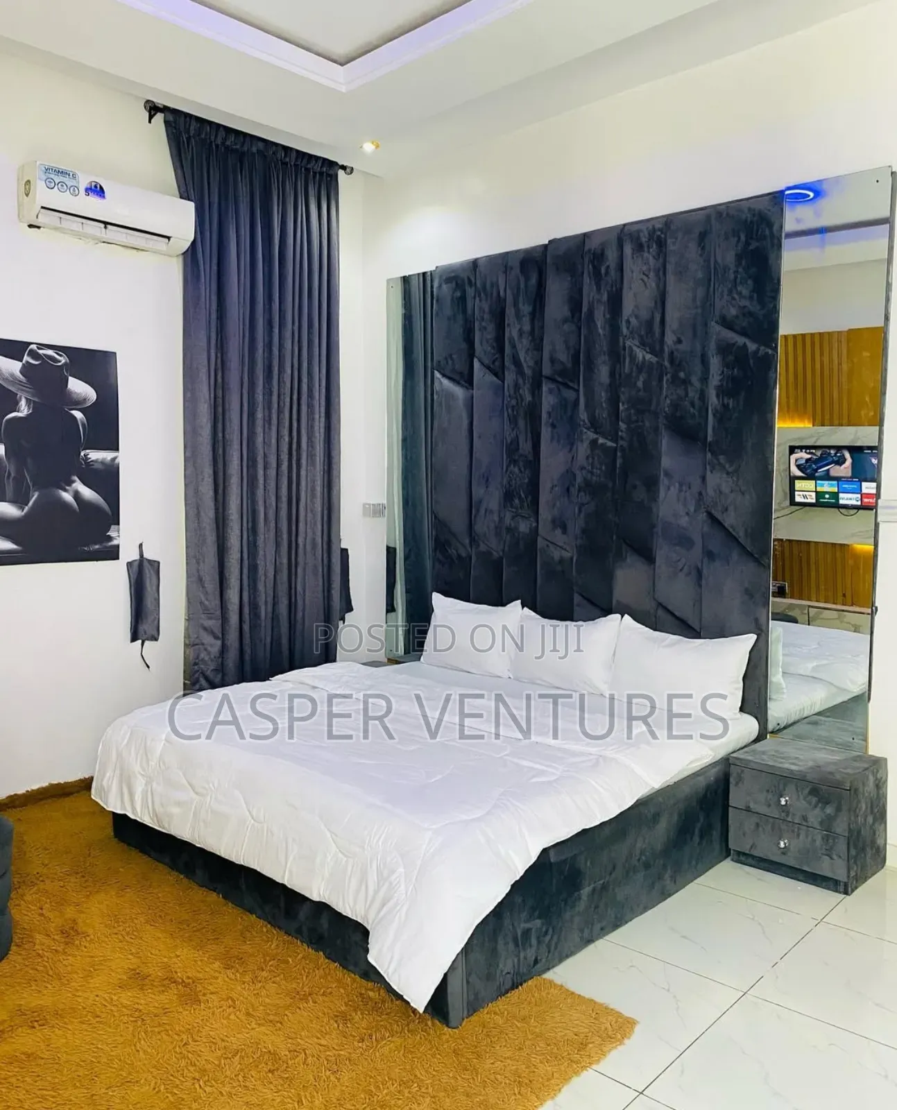 Fancy and Serviced Masterbedroom