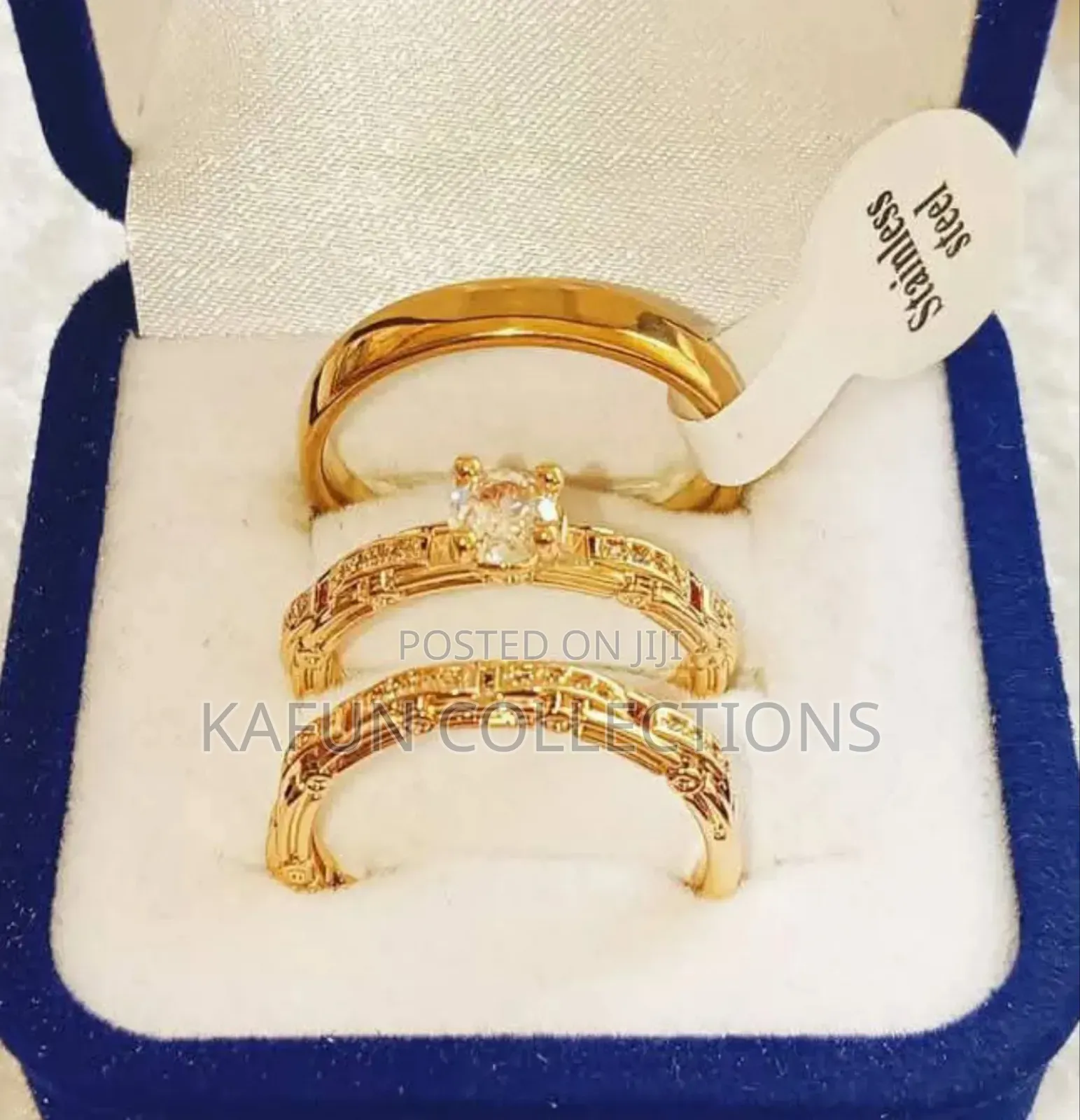 Luxury Gold Classy Wedding Rings Set