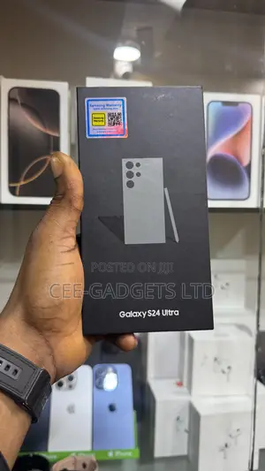 New Samsung Galaxy S24 Ultra 256 GB Black