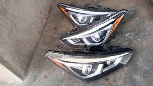 Set Head Lamp Hyundai Santafe 2017