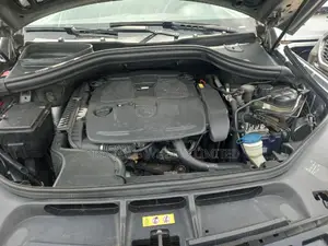 Mercedes-Benz M Class 2012 Silver