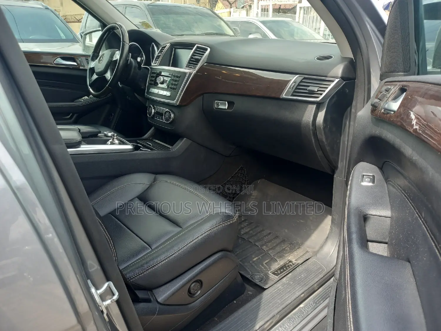 Mercedes-Benz M Class 2012 Silver
