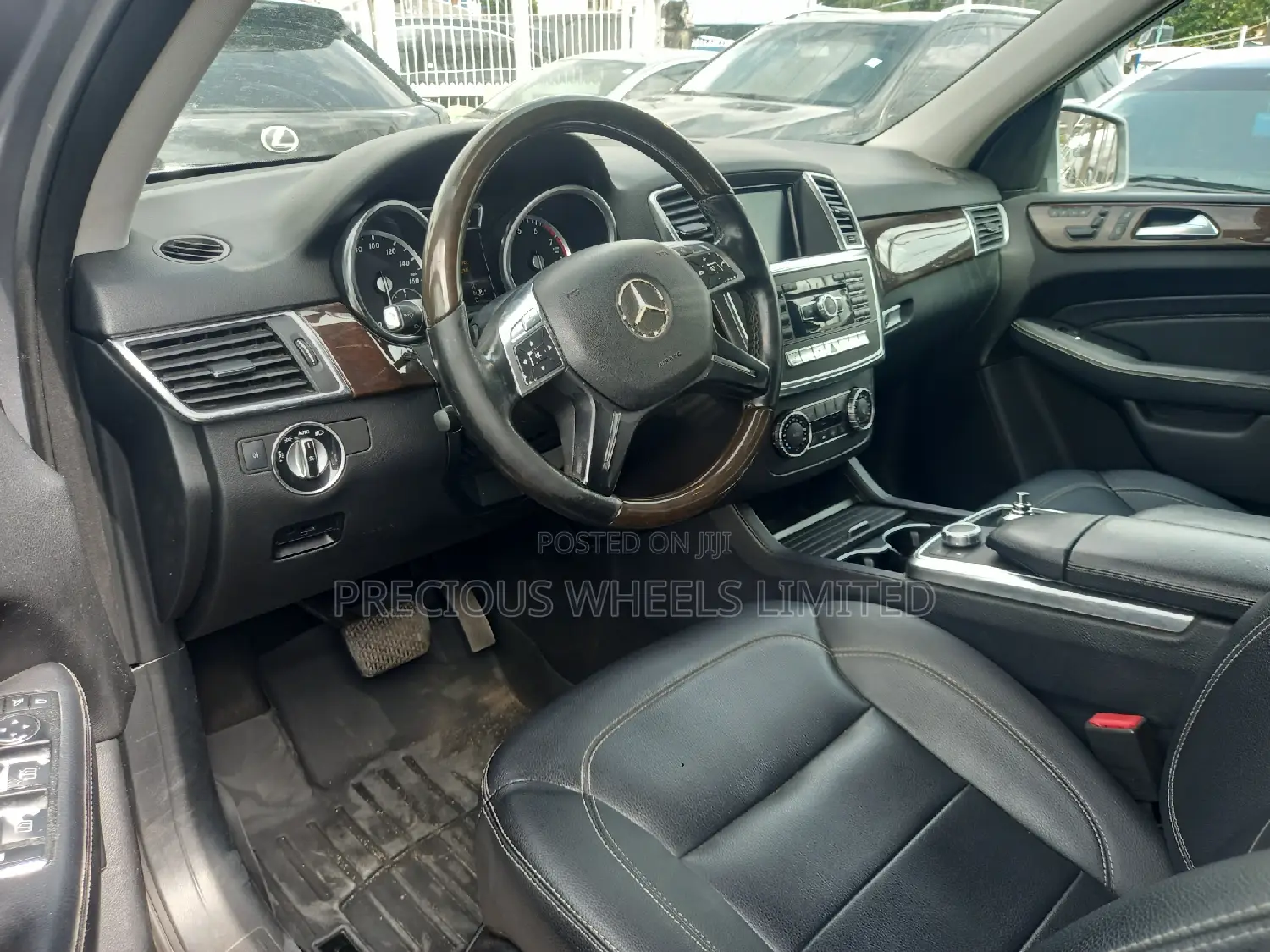 Mercedes-Benz M Class 2012 Silver