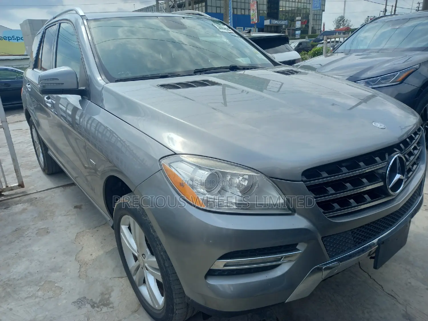 Mercedes-Benz M Class 2012 Silver