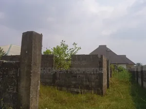 1bdrm Block of Flats in Uzoba for sale