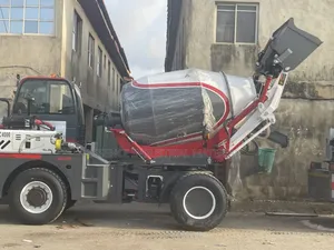 Hot Sale Mobile Selfloader Mixer 4000 Liters
