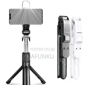 Selfie Stick With Light
